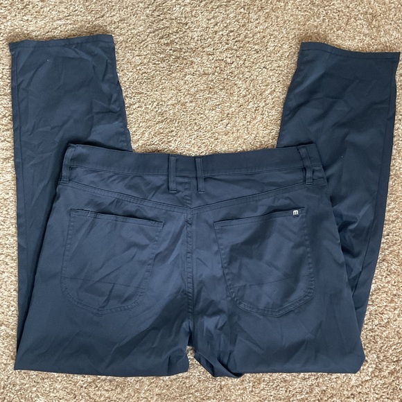 TravisMathew Open to Close Men's Performance Golf Pants Navy Blue Size 34 Custom - Picture 3 of 4